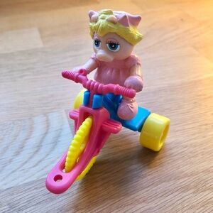 1990 Muppets Baby Miss Piggy Tricycle McDonalds Toy